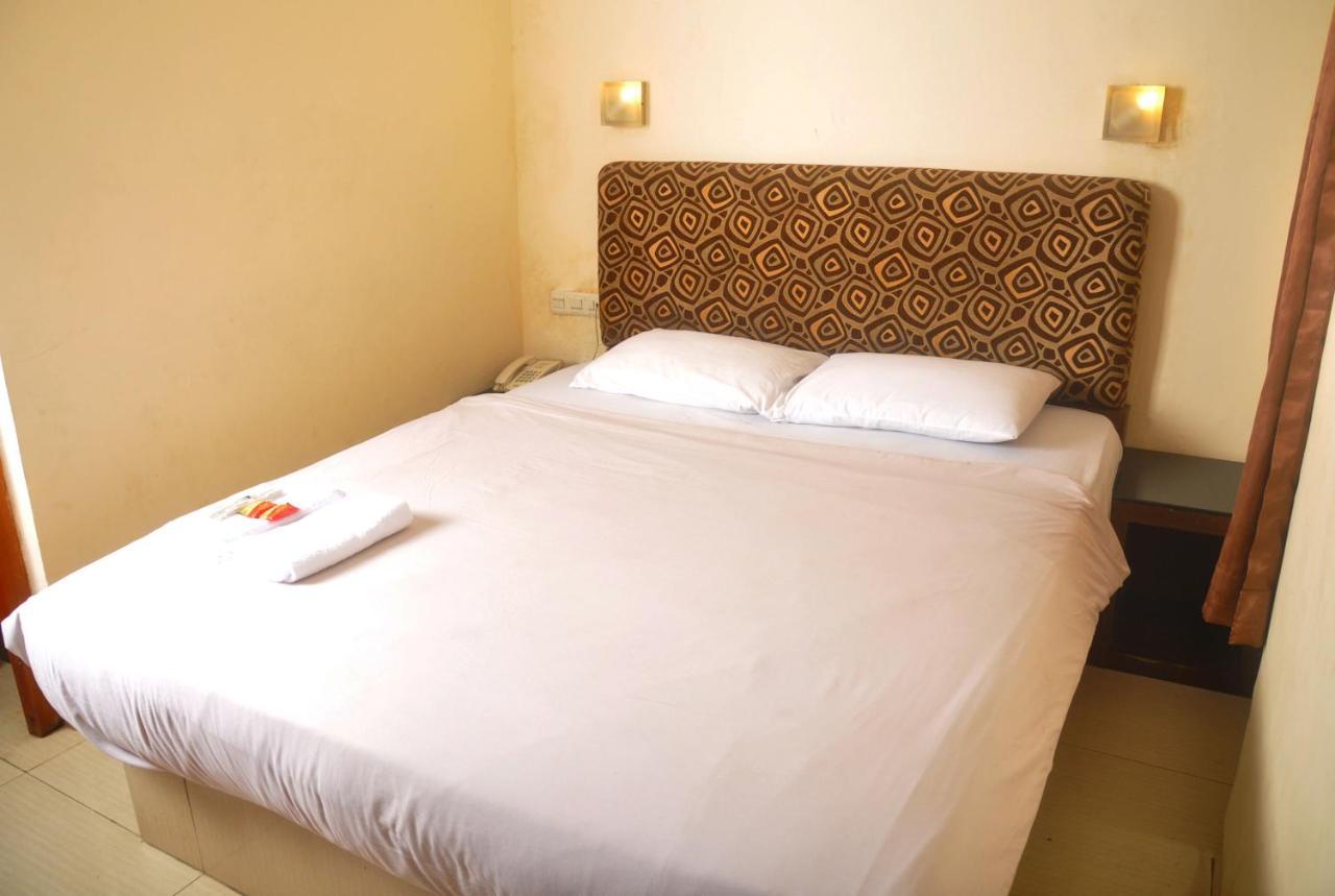Ams Penthouse Hotell Jakarta Eksteriør bilde